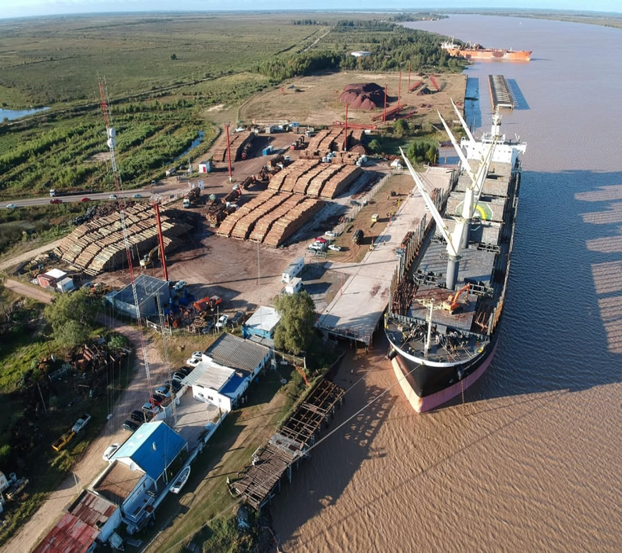 Bordet impulsa la integración de la hidrovía con el sistema ferroviario de la provincia