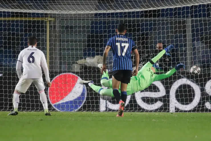 Atalanta – Real Madrid: un derechazo del zurdo Mendy hizo festejar a la Casa Blanca en Italia por la Champions League