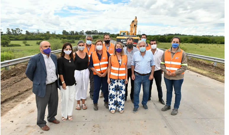 La vicegobernadora Stratta recorrió los trabajos que se realizan en la Variante sobre la ruta 11 en el  ingreso a Victoria