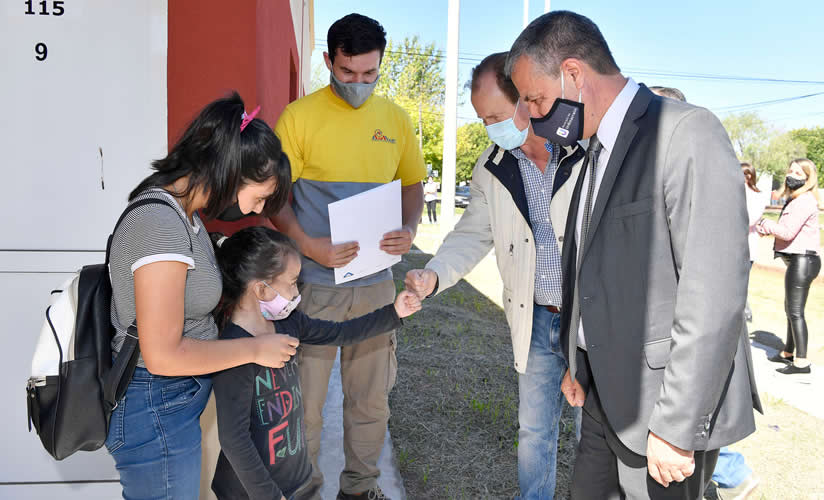 Bordet prioriza la situación sanitaria y el sostenimiento de fuentes de trabajo