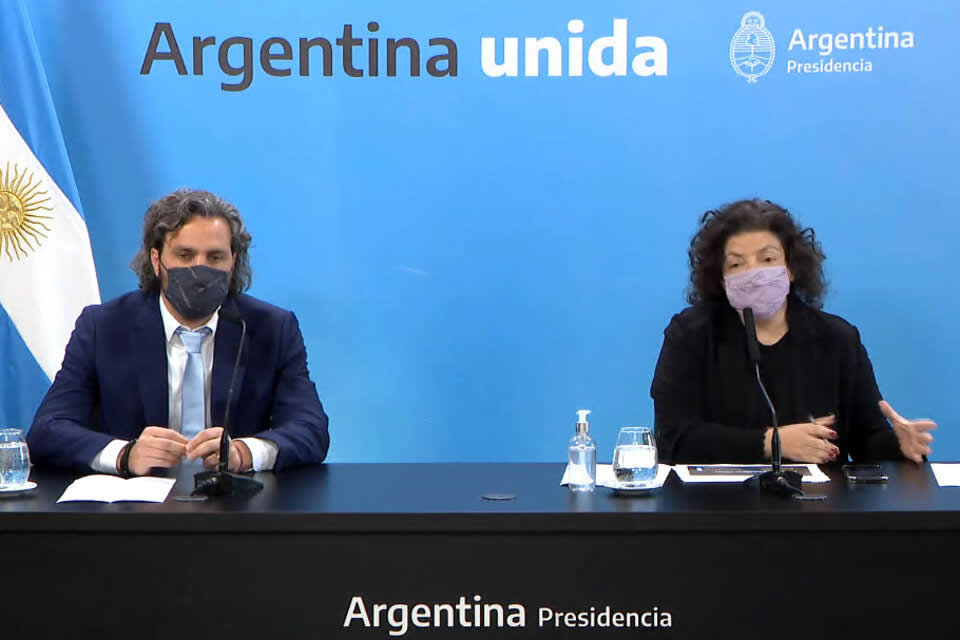 «Hoy se inicia una nueva etapa en la gestión de la pandemia»