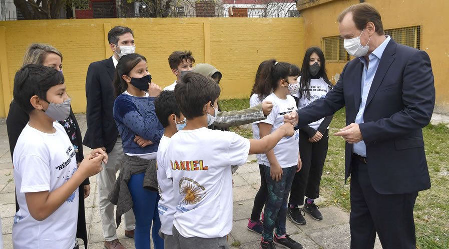 Bordet: “Trabajamos fuertemente en asegurar las condiciones edilicias de las escuelas”