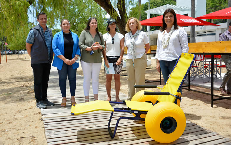 El gobierno entrerriano promueve el deporte y la recreación inclusiva en las playas de Paraná