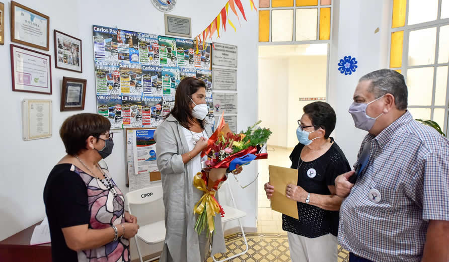 La provincia fortalece los espacios destinados a personas mayores