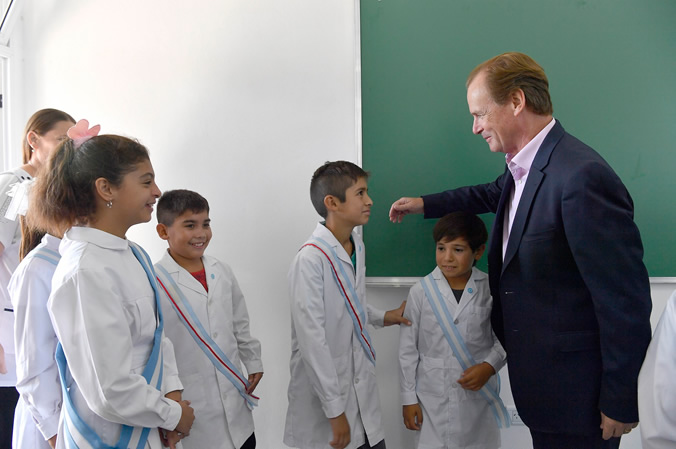 Bordet: “Tenemos el compromiso y la decisión política de alcanzar la excelencia en calidad educativa”