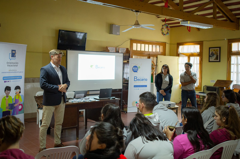 El Instituto Becario dio comienzo a los talleres de orientación vocacional