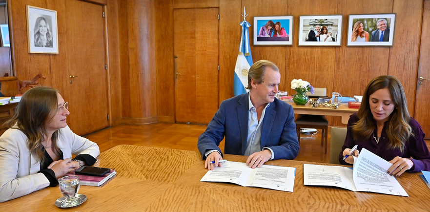 Bordet acordó con Tolosa Paz incrementar 160% las partidas para políticas alimentarias en las escuelas