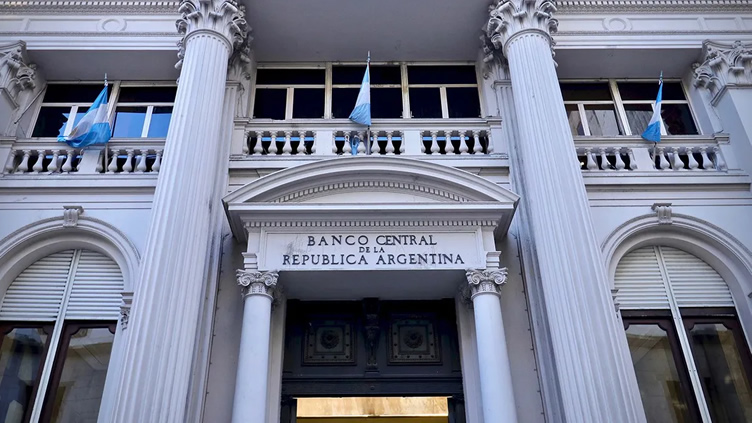 Qué medida tomará el Banco Central con la tasa de interés de los plazos fijos