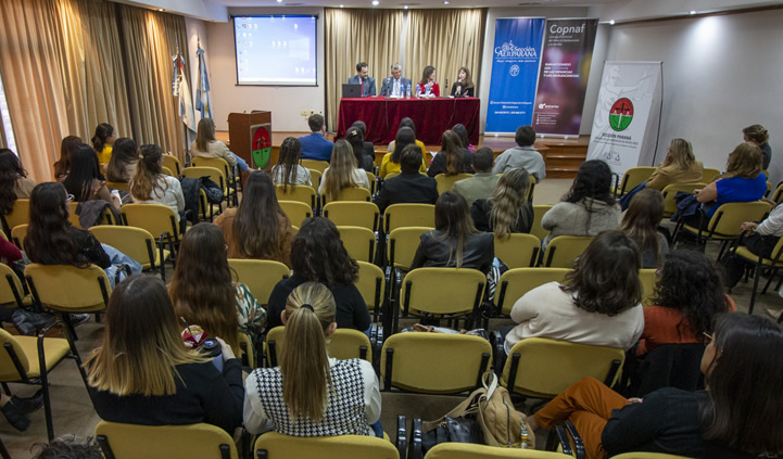 Se realizó la jornada sobre figuras jurídicas aplicables a niñas, niños y adolescentes sin adecuados cuidados parentales