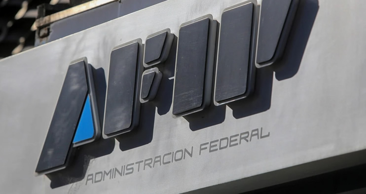 Afip desmintió que el compre sin IVA incluya reintegros para retirar por caja