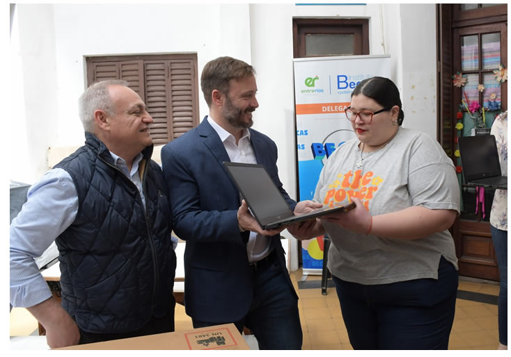 ENTREGA DE NOTEBOOKS PARA CENTROS DE APOYO ESCOLAR: INNOVACIÓN EDUCATIVA EN CONCORDIA